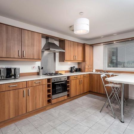 Walker Suite No73 - Donnini Apartments Кілмарнок Екстер'єр фото